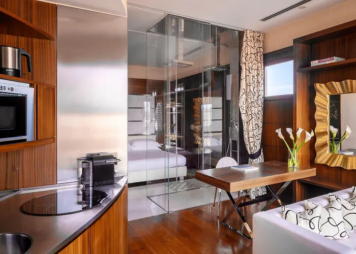 Apart-hotel Repubblica Luxury | Esperienze 4*